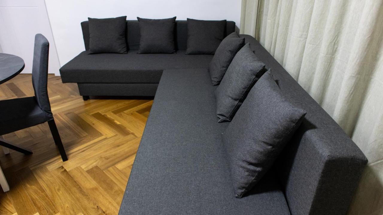 Apartment Grey House 2 *